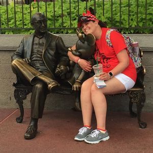 Meet your Posher, Cortney